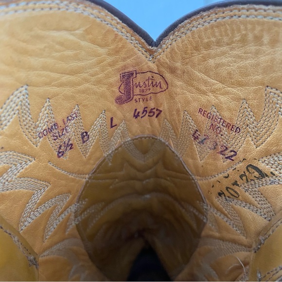 Justin Vintage women’s Tan-Brown Leather Lizard Print Embroidered Cowboy Boots - Picture 5 of 15